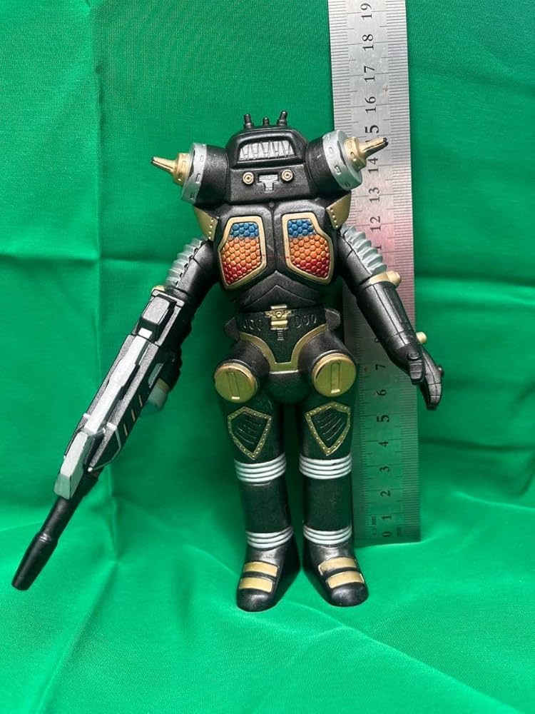 ウルトラ怪獣シリーズ60 キングジョーブラッソフビフィギュア ウルトラ怪獣シリーズ60 キングジョーブラック : スカーレット